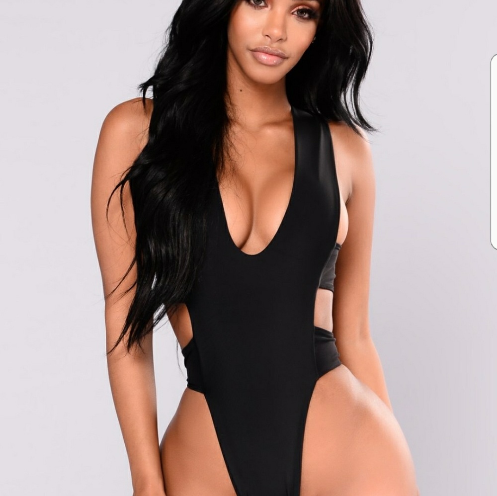 Sexy Black Phi Phi swimsuit